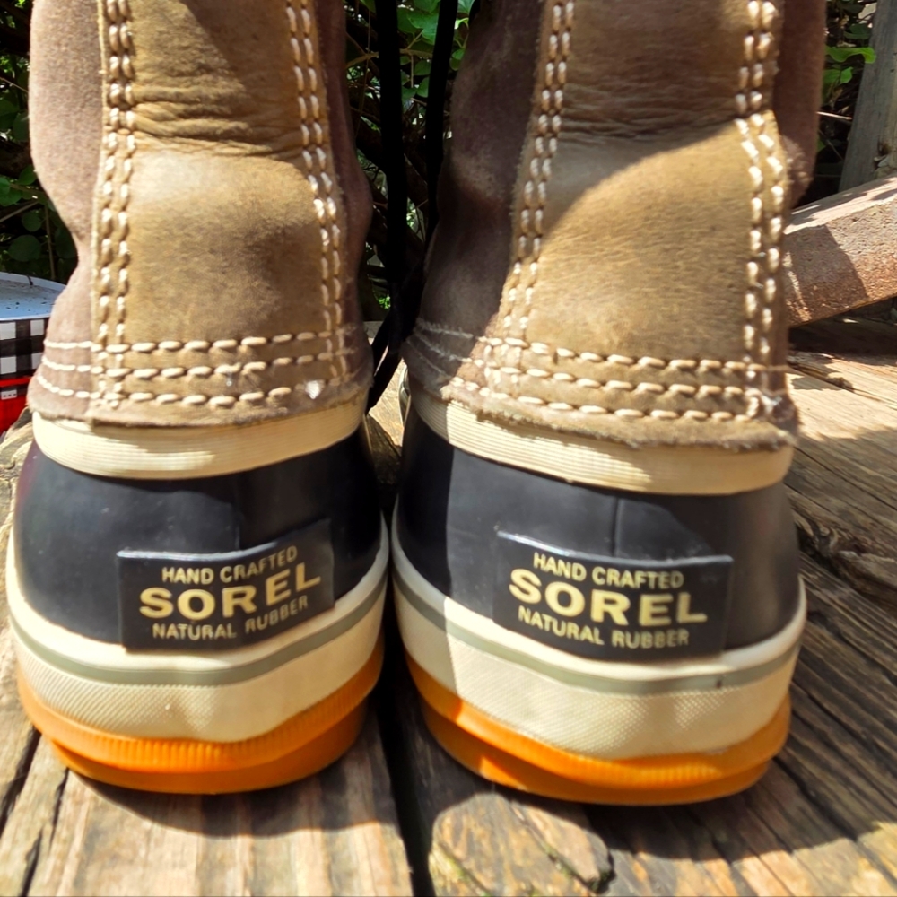 Sorel Joan of Arctic Olive Green Waterproof Fur Trimmed Boots - Picture 7 of 10